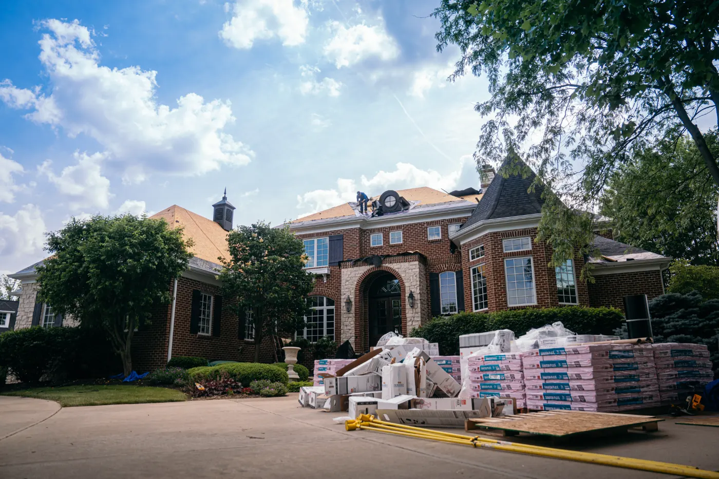 Commercial roof inspection documented in Maple Knoll